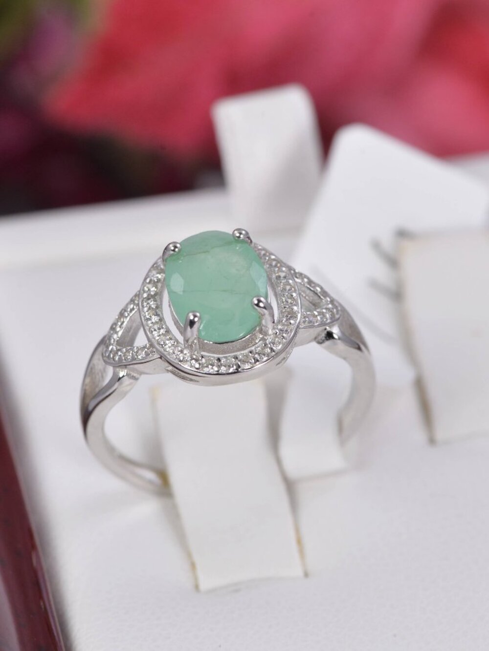 Genuine Natural Emerald Ring 925 Sterling Silver, sz 8